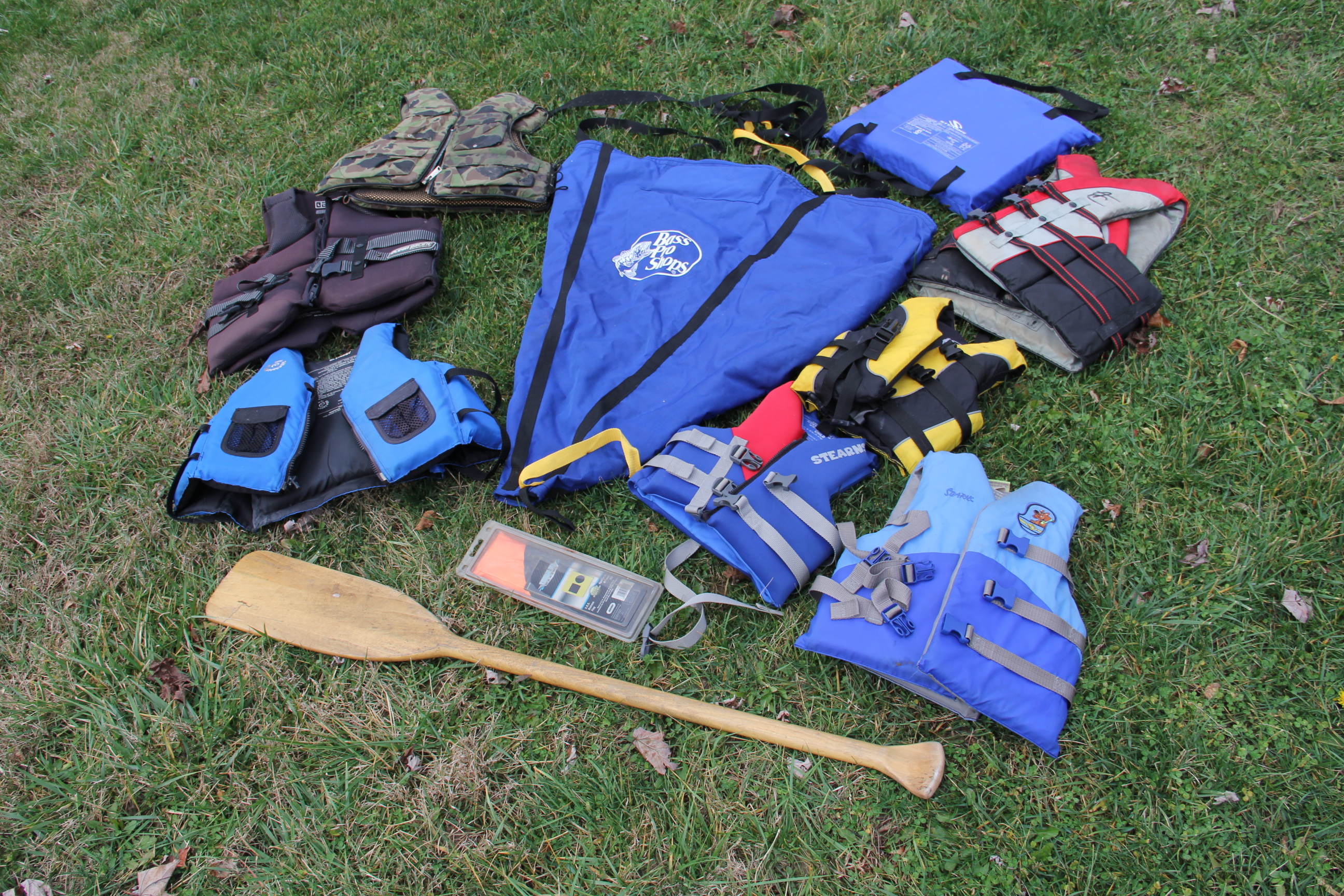 2000 Pro Master Center Console Fishing Boat 18ft with Trailer