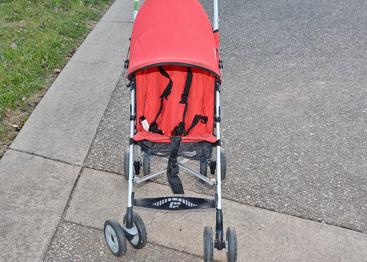 Chicco Capri Umbrella Folding Stroller