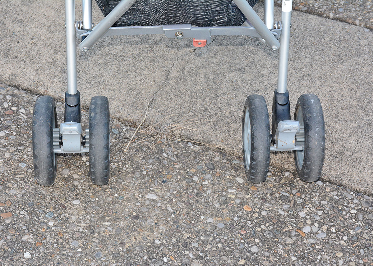 Chicco Capri Umbrella Folding Stroller