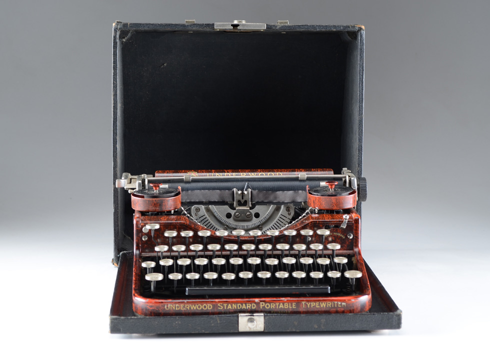 Circa 1920s Underwood Faux Bois Portable Typewriter