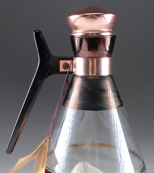 Inland Glass Carafe and Warmer