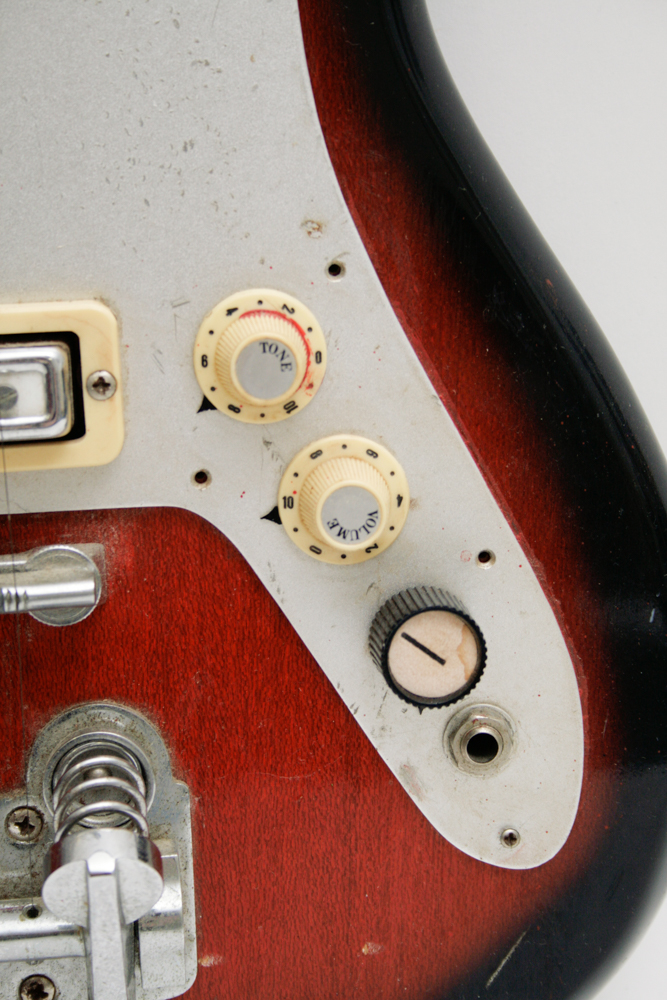 Sears Silvertone Model 1448 Amplifier And Electric Guitar