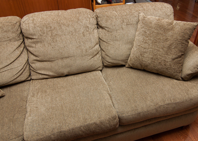 La-Z-Boy Sleeper Sofa with Slumber Air Mattress