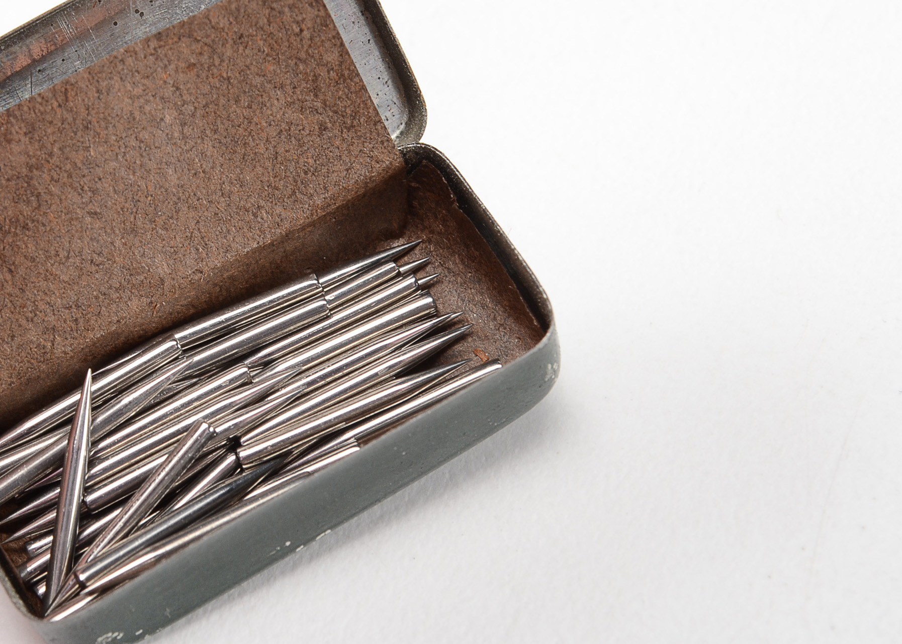 1920s Mikiphone Pocket Phonograph