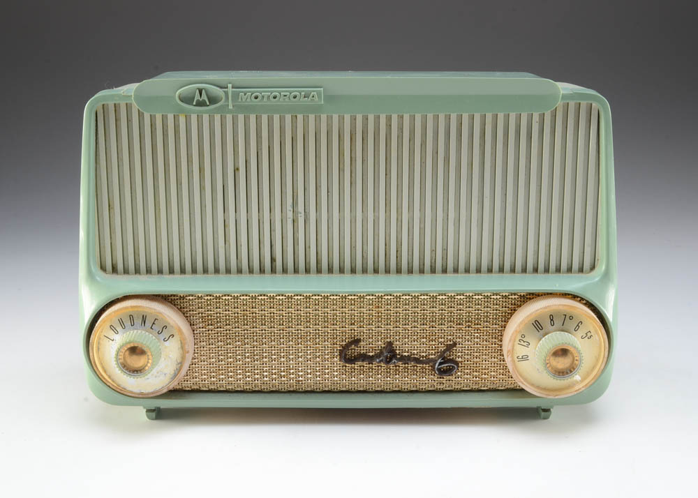 Mod Aqua Motorola "Custom 6" Tube Radio