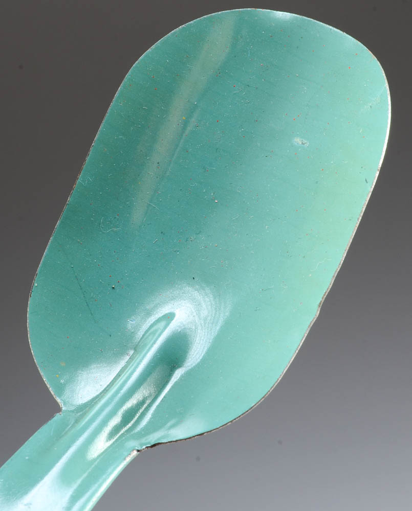 1930s Walt Disney Mickey and Minnie Mouse Sand Toy And Figurine