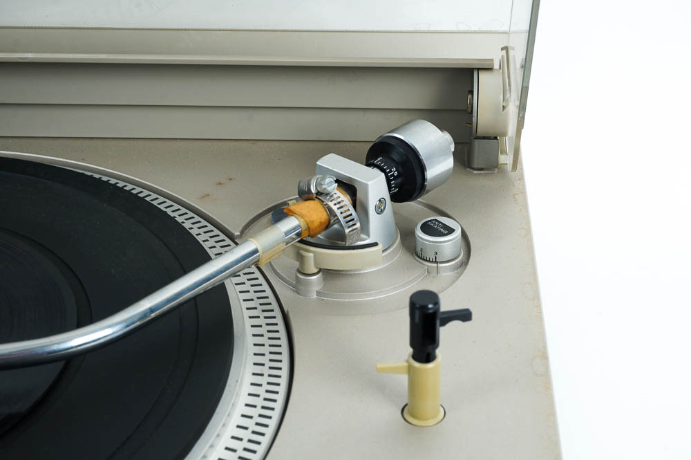 Sony PS-333 Stereo Turntable System and Records