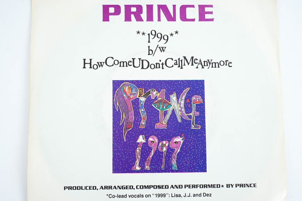 Sony PS-333 Stereo Turntable System and Records