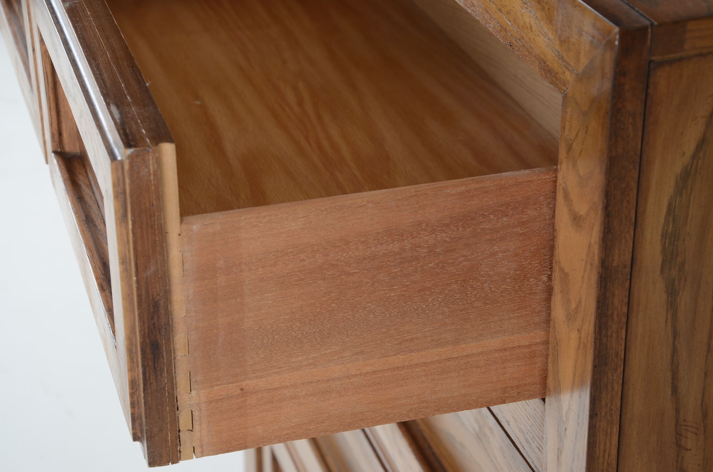 Huntley Furniture by Thomasville Oak Chest of Drawers