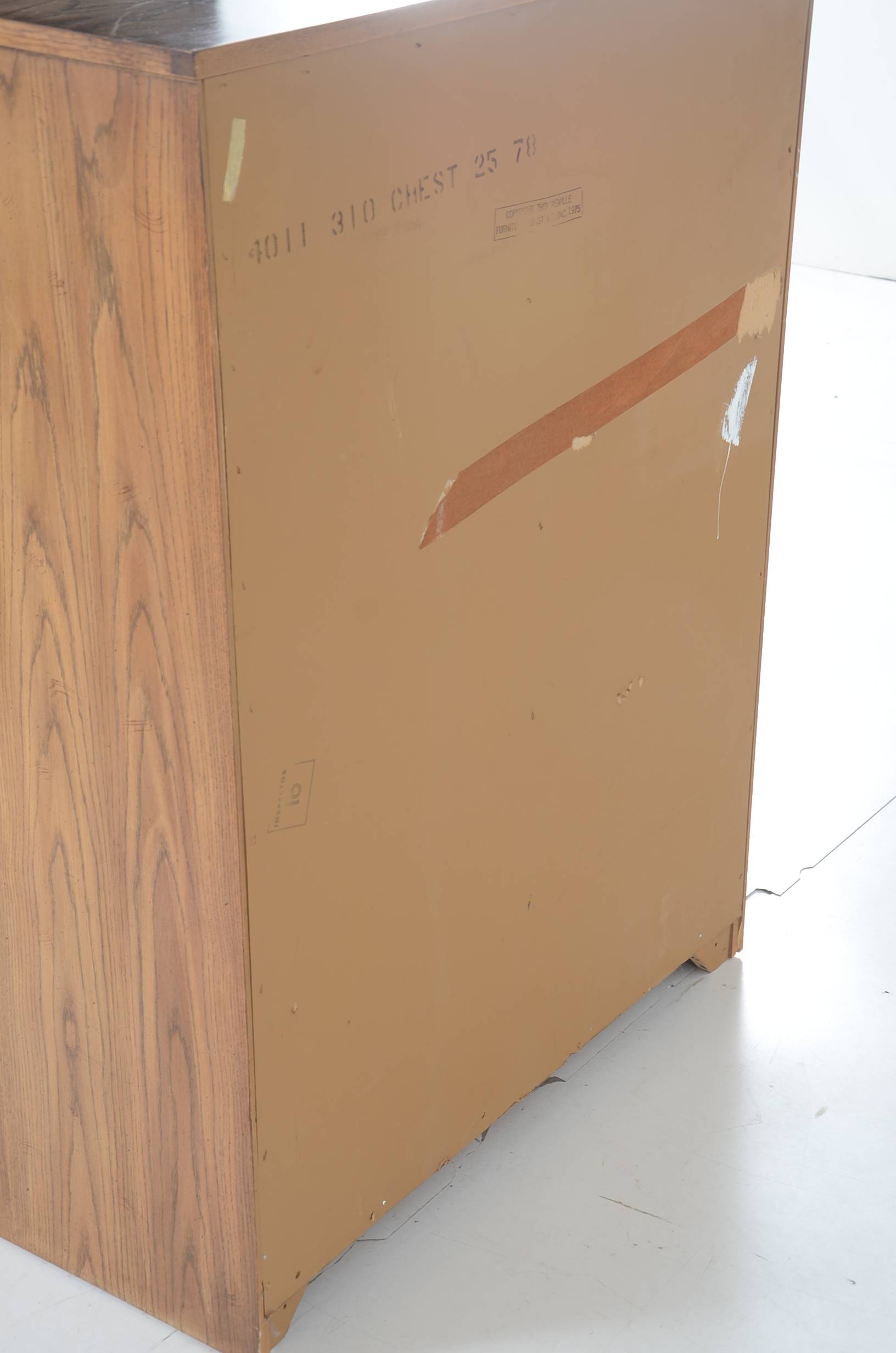 Huntley Furniture by Thomasville Oak Chest of Drawers