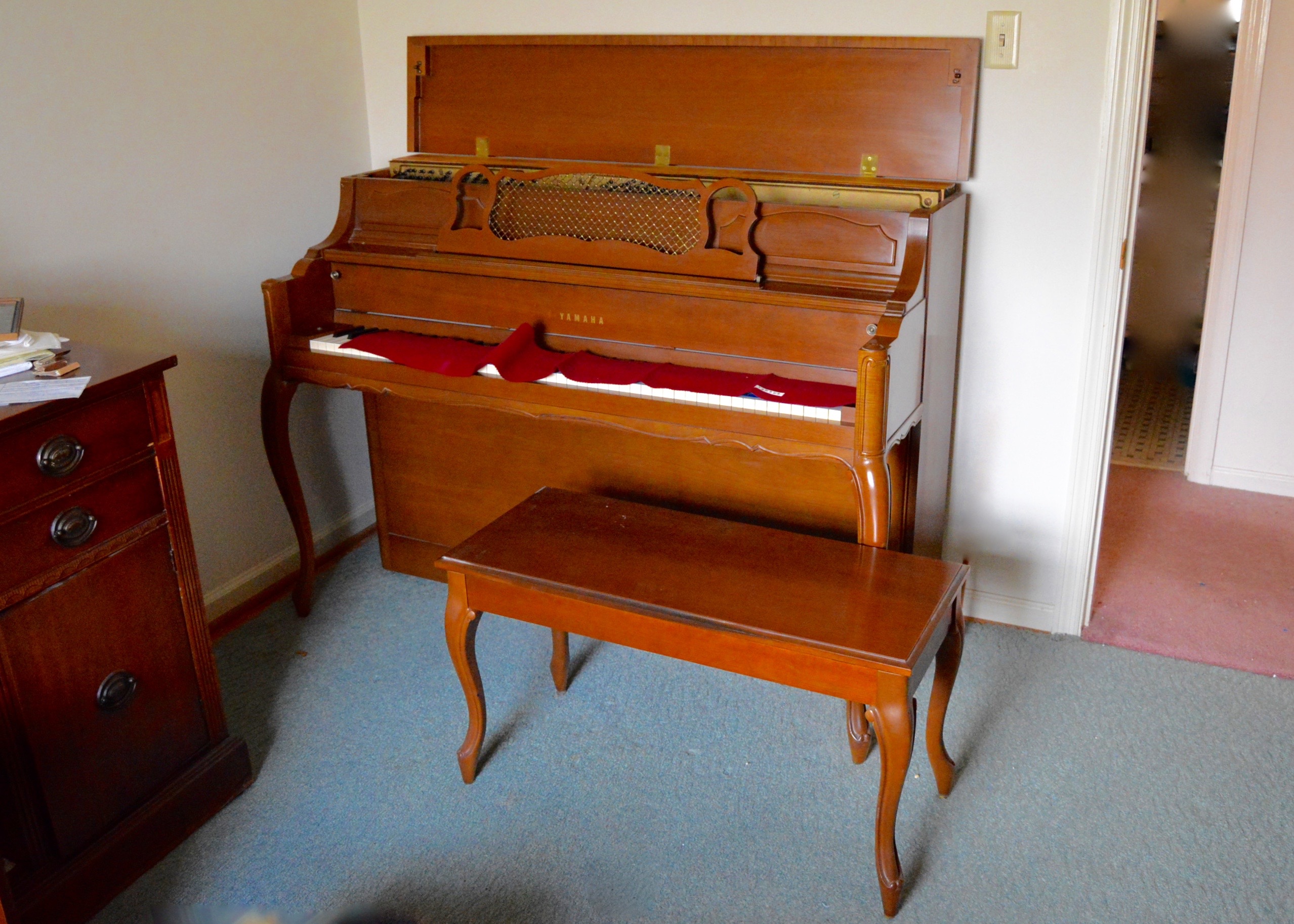 Vintage Upright Yamaha Console Piano with Bench