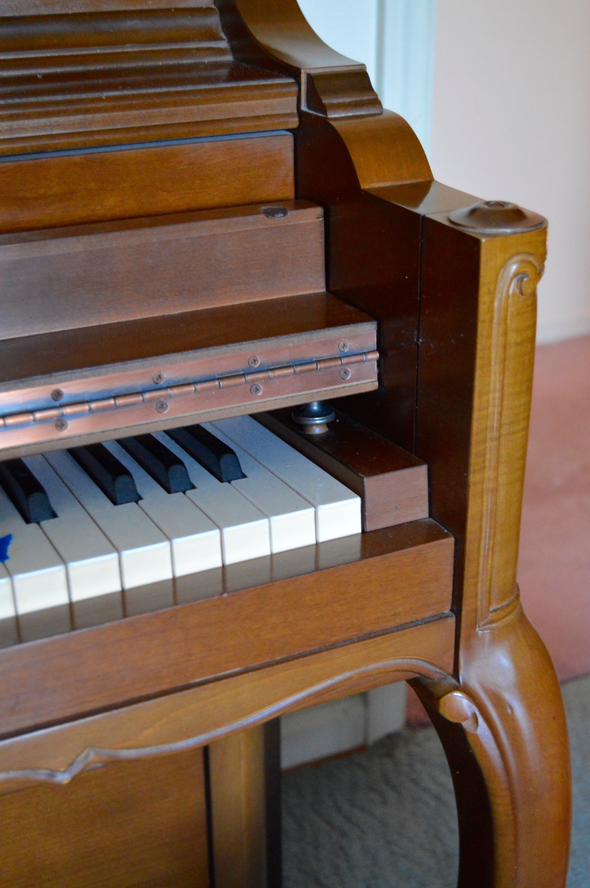 Vintage Upright Yamaha Console Piano with Bench