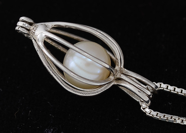 Pearl Necklace Pendant on Sterling Chain