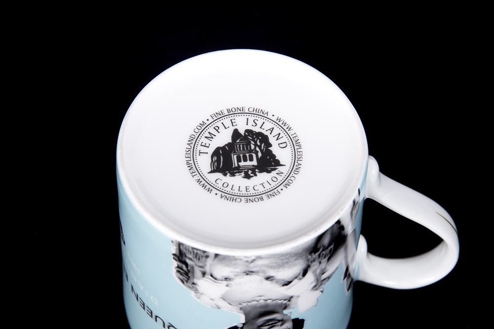 Royal English Souvenir Mugs
