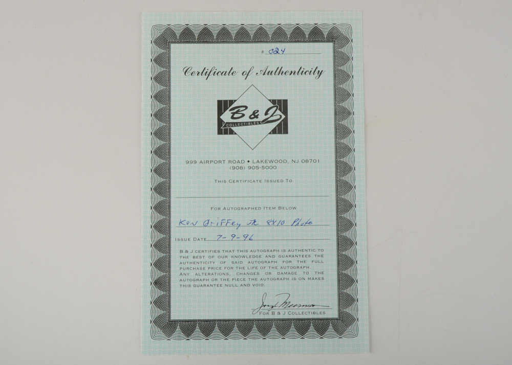 Ken Griffey Jr. Signed Mariners Photo  COA