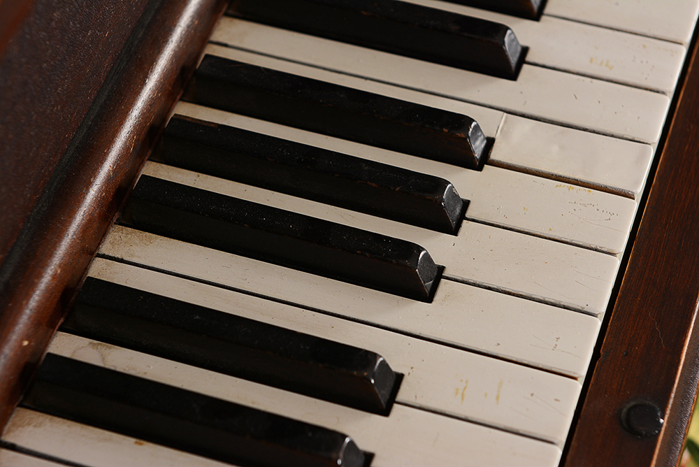 Sterling Upright Player Piano