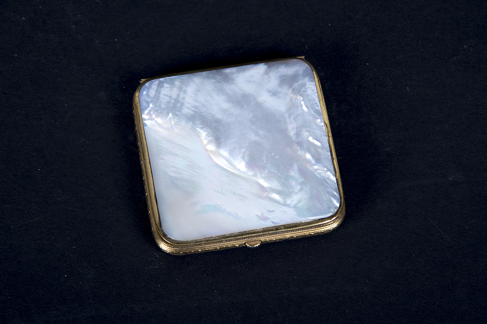 Mother of Pearl and Gold Tone Compacts