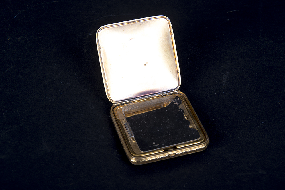 Mother of Pearl and Gold Tone Compacts