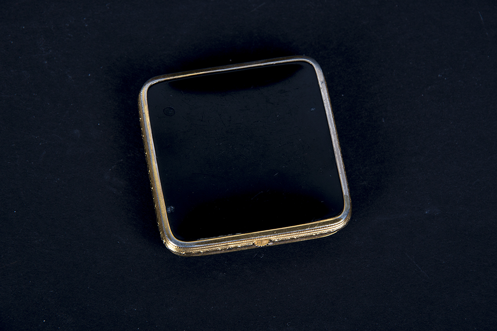 Mother of Pearl and Gold Tone Compacts