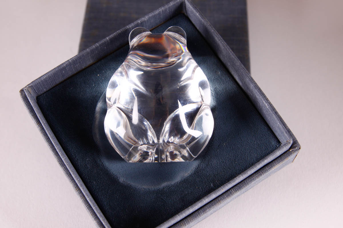 Steuben Glass Bear Cub Hand Cooler