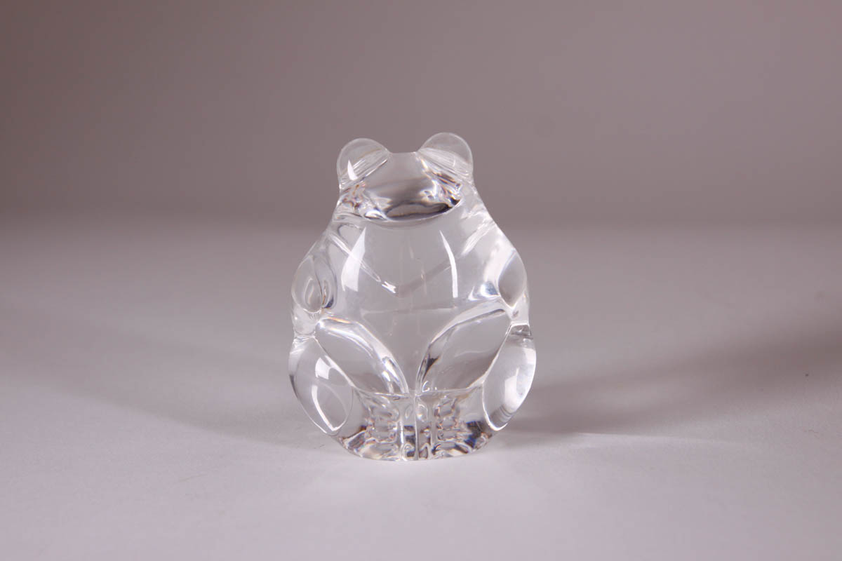 Steuben Glass Bear Cub Hand Cooler