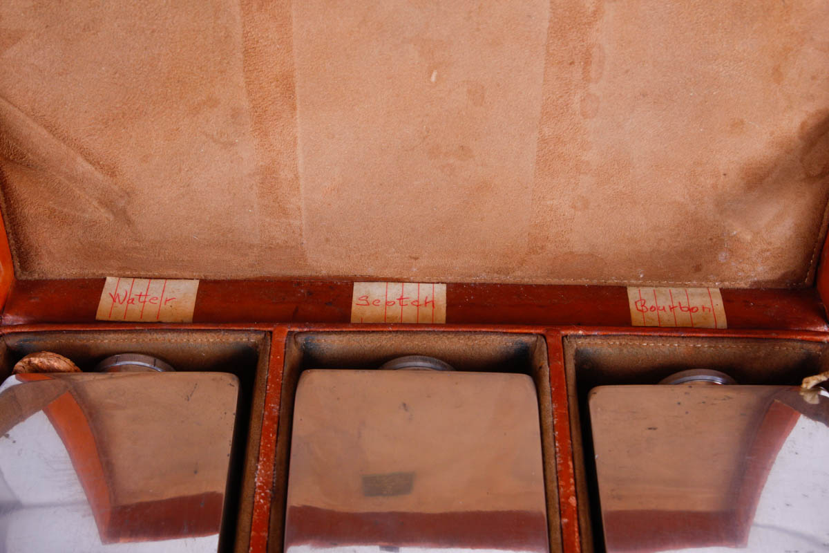 Vintage Abercrombie & Fitch Travel Bar Case