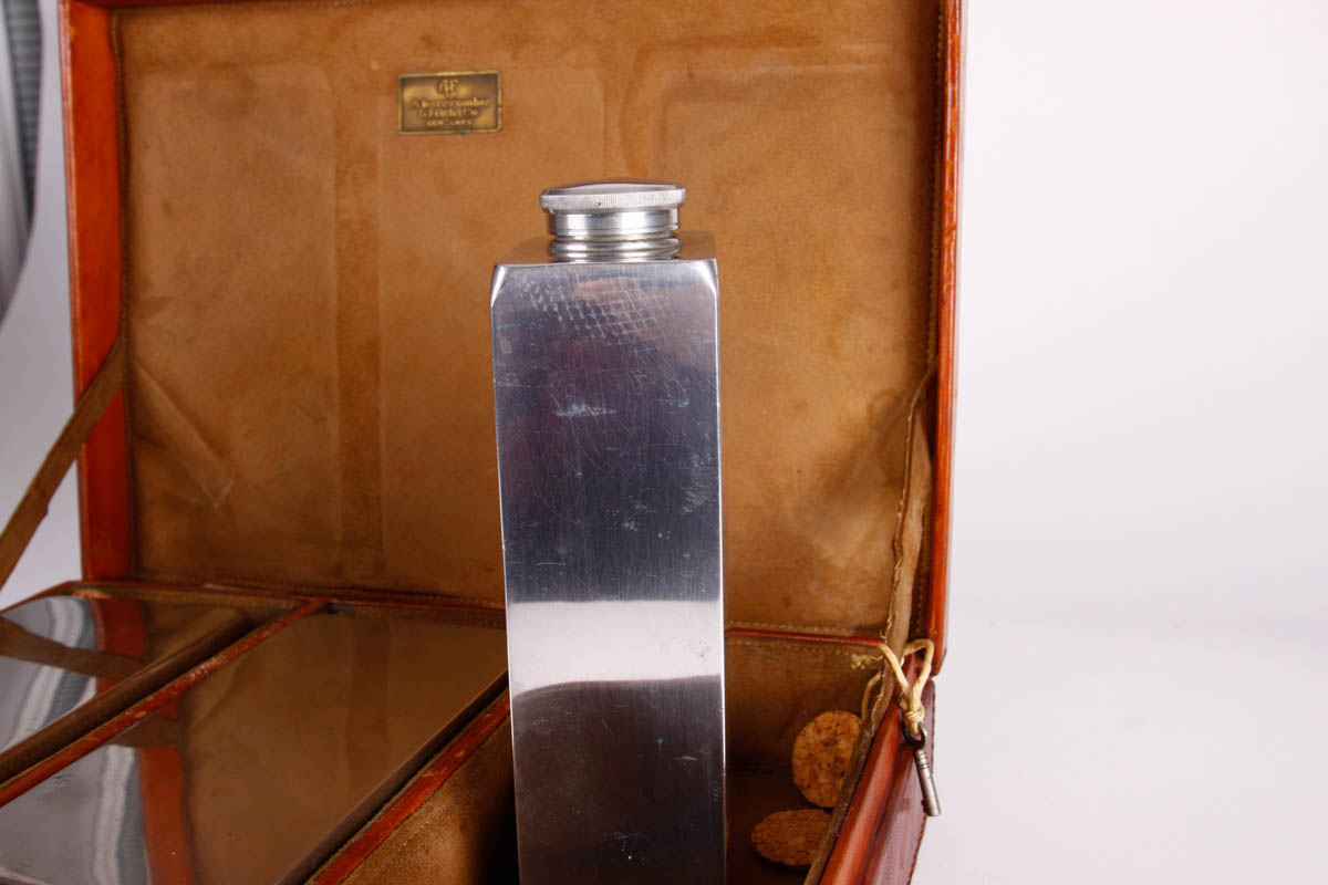 Vintage Abercrombie & Fitch Travel Bar Case