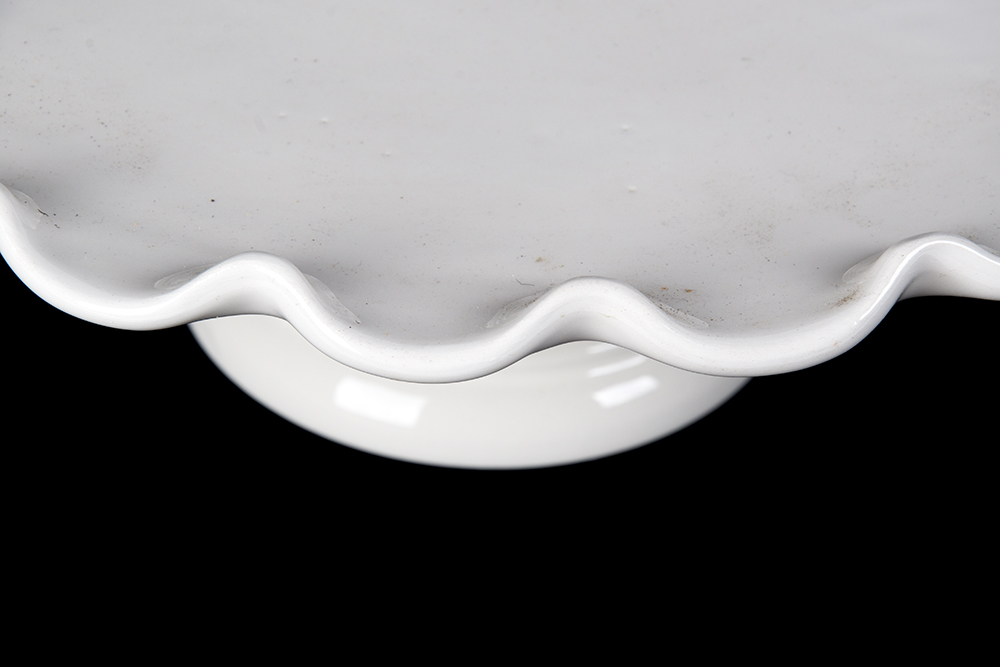 William Sonoma Cake Stand