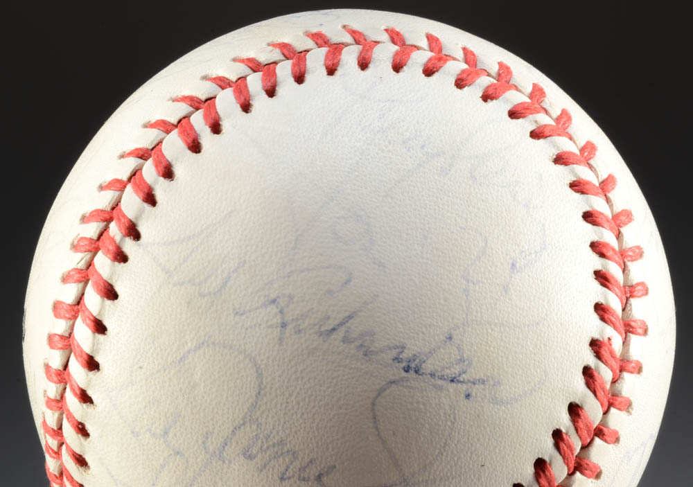 1989 Reds Team Signed Baseball