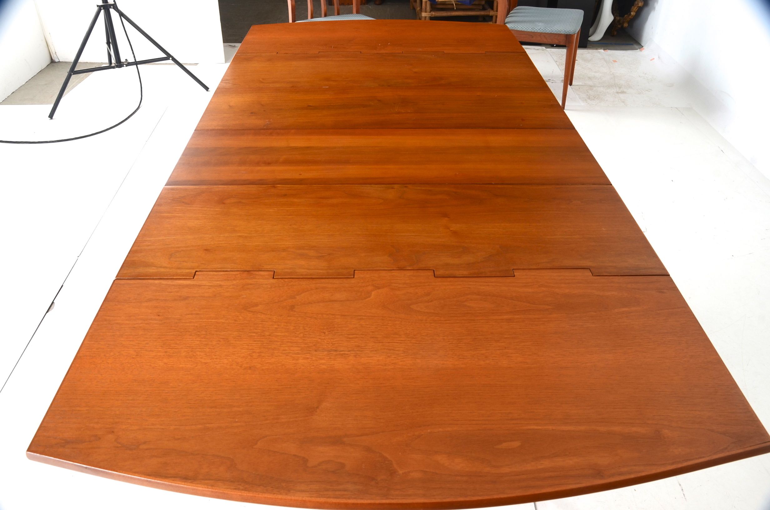 Drexel "Parallel" Drop-Leaf Table and Four Mid-Century Chairs