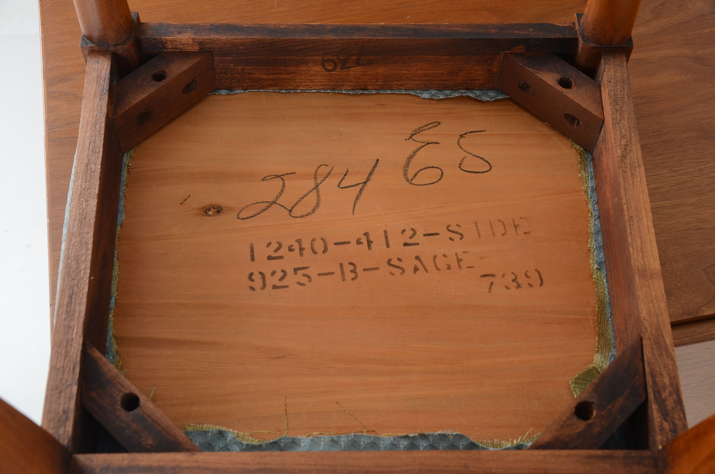 Drexel "Parallel" Drop-Leaf Table and Four Mid-Century Chairs