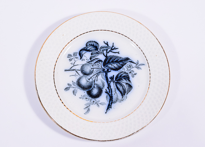 Antique Royal Sphinx P. Regout Maastright Fruit Plates