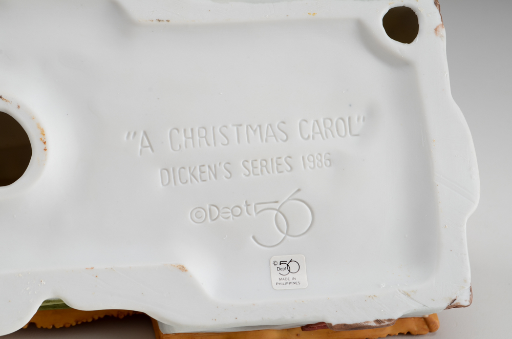 Dickens Village "Bob Cratchit and Tiny Tim Cottage"