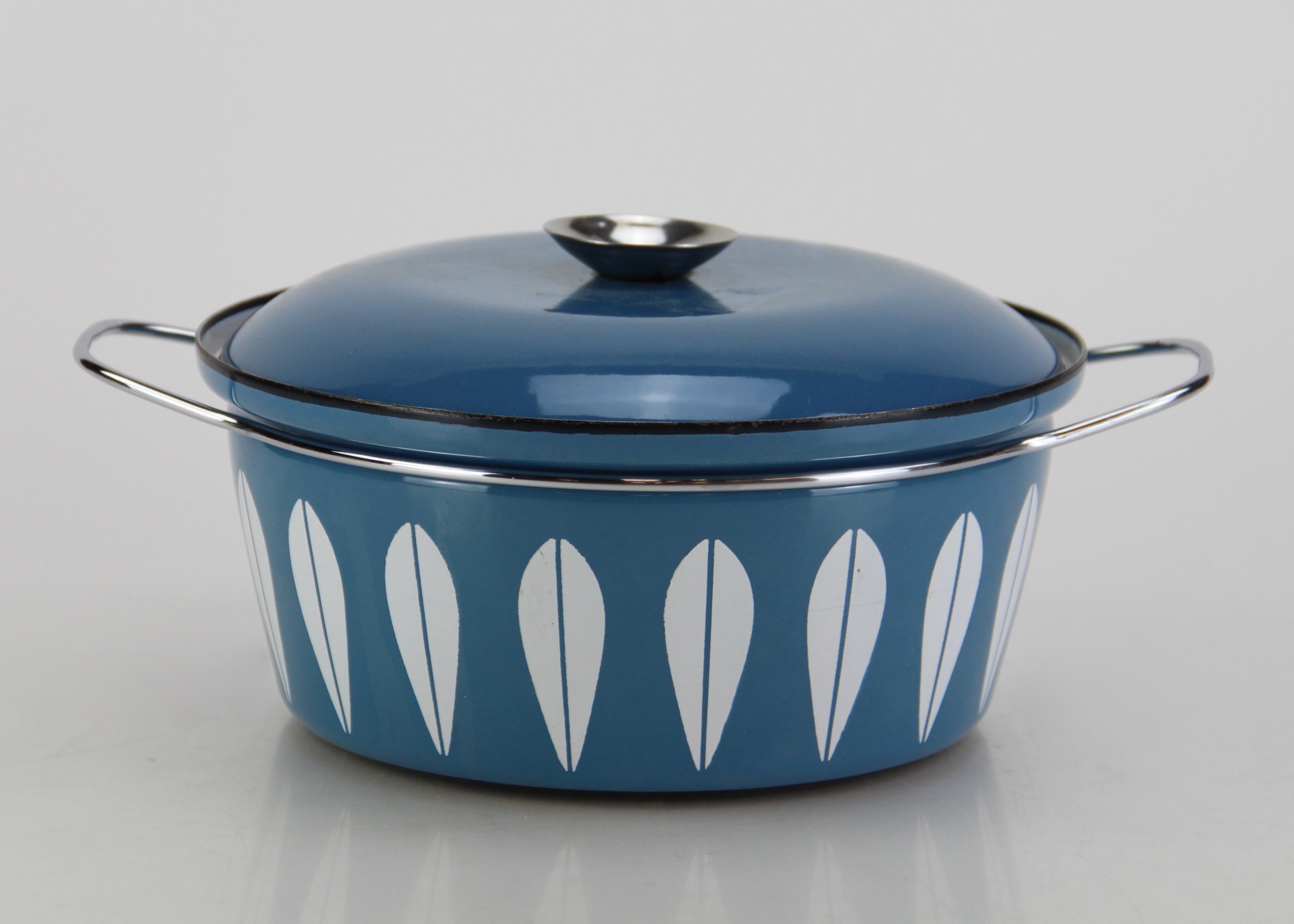 Vintage Cathrineholm Enamel Baking Dish with Lid