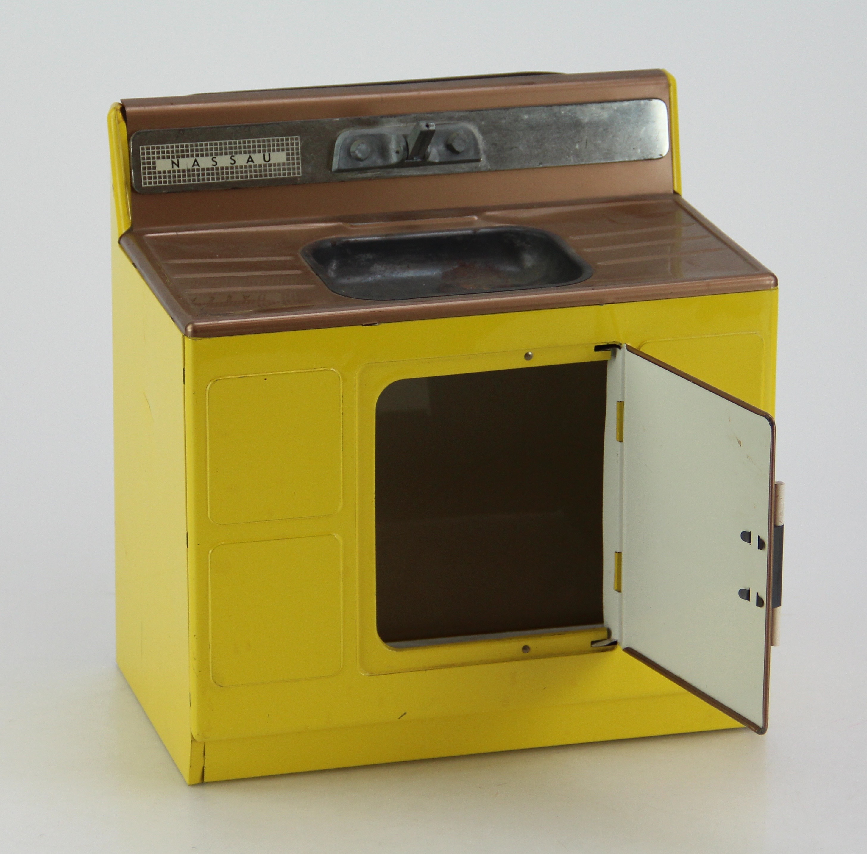 Children's Nassau Miniature Kitchen Play Set