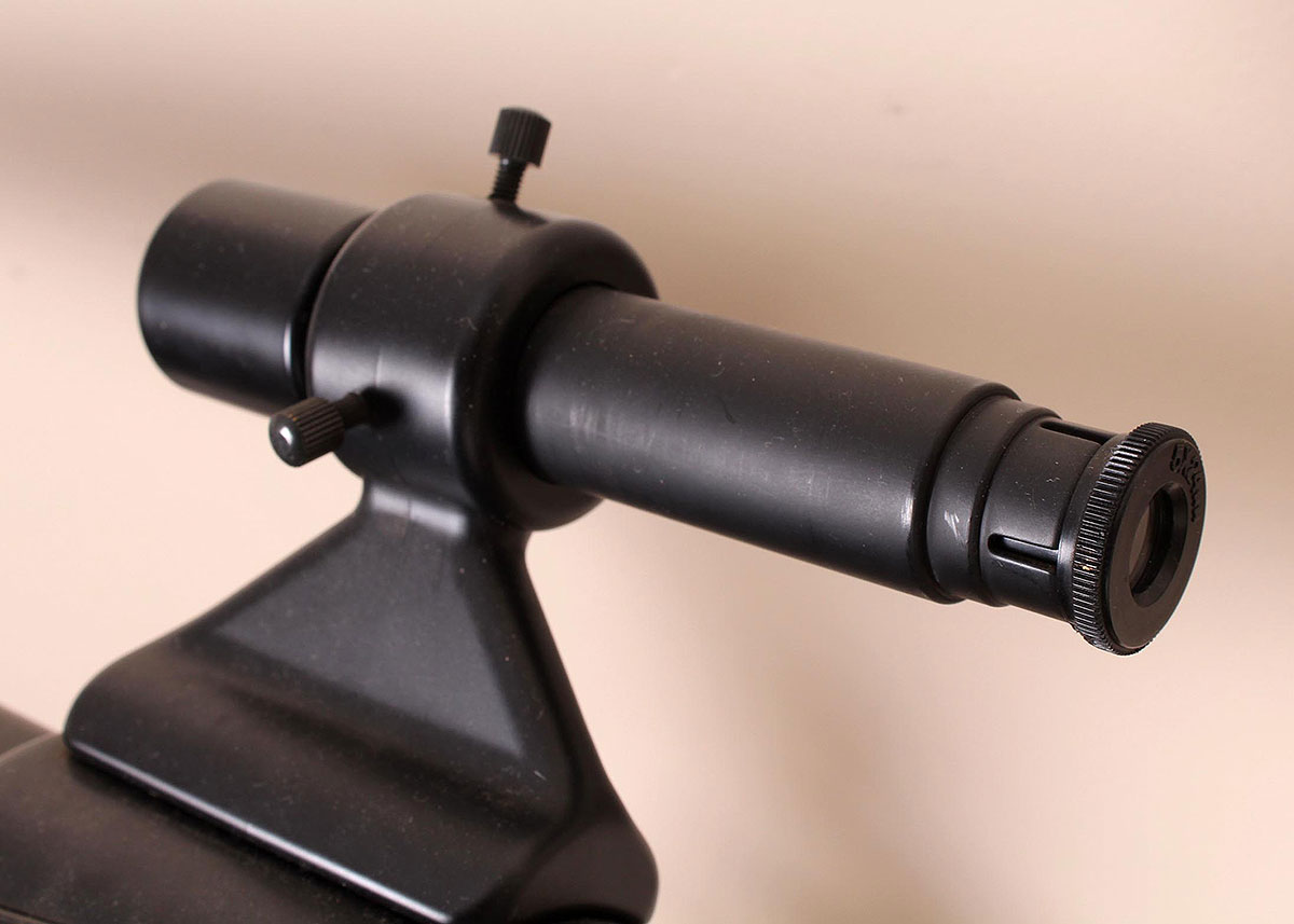 565 x 60 Refractor Telescope