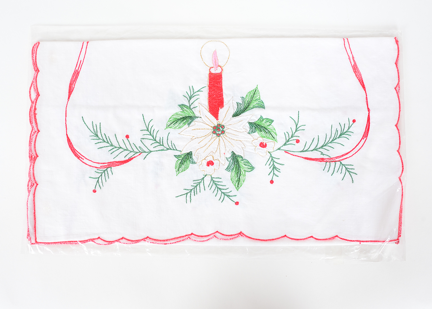 Vintage Christmas Table Linens