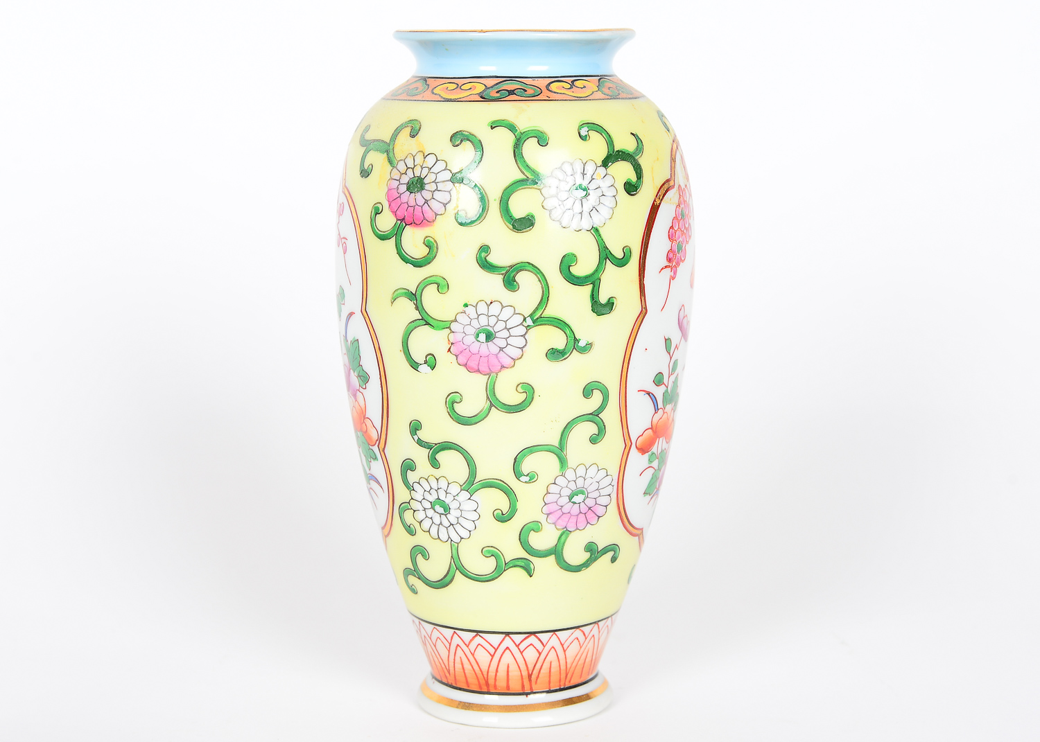 Collection of Chinoiserie Items