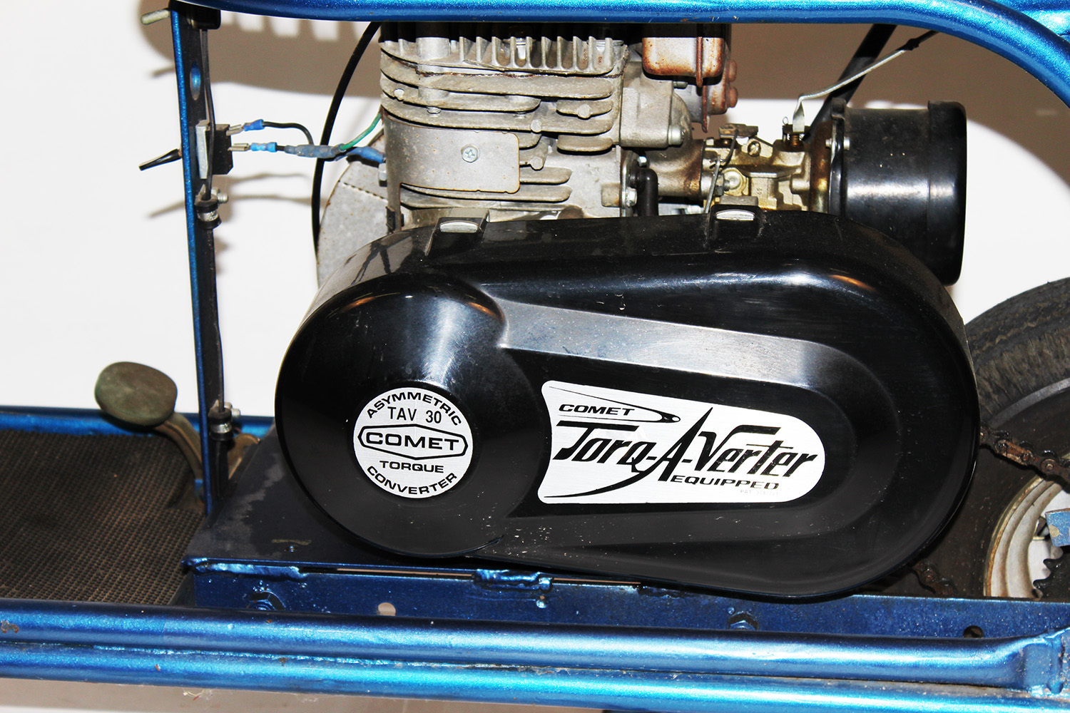 Vintage 1946 Moto-Scoot Gas Powered Scooter