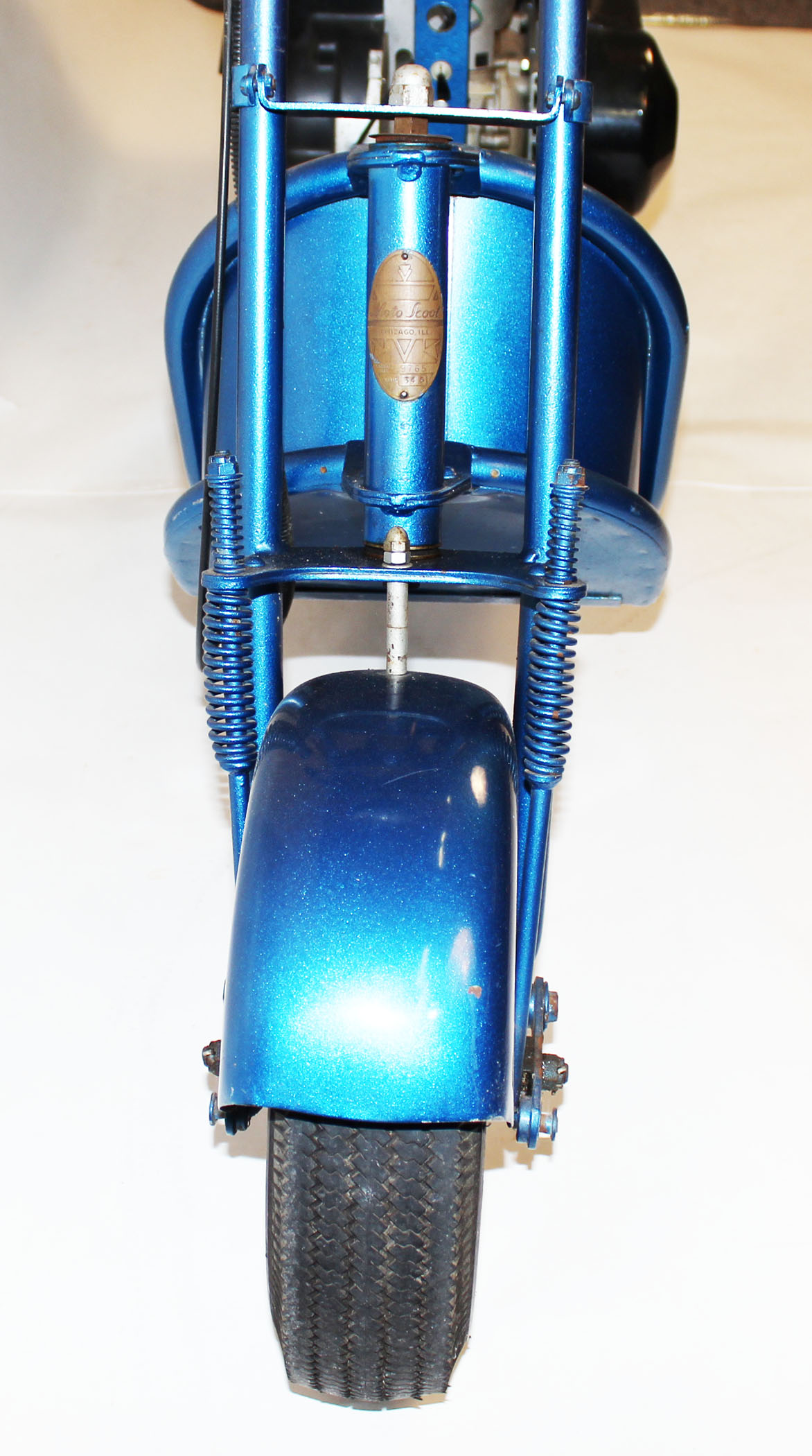 Vintage 1946 Moto-Scoot Gas Powered Scooter