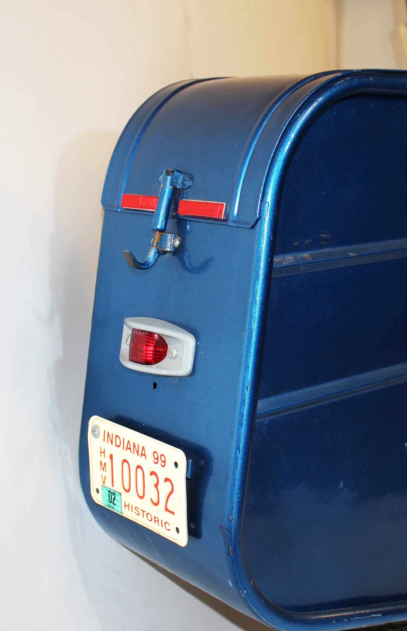 Vintage 1946 Moto-Scoot Gas Powered Scooter