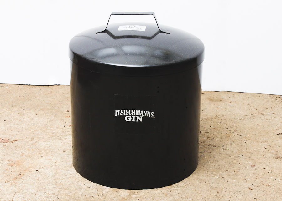 Mr. Meat Smoker Li'l Smoker