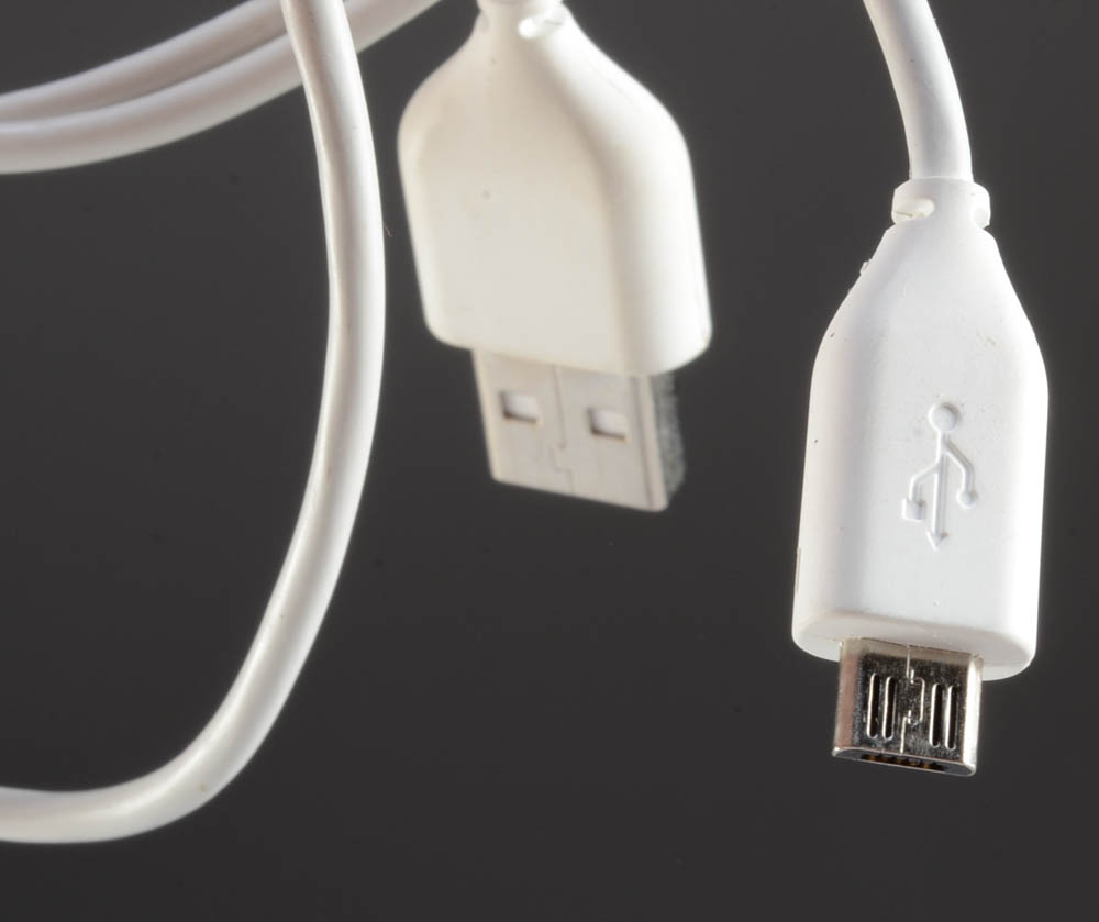 Amazon Kindle With Charging Cord