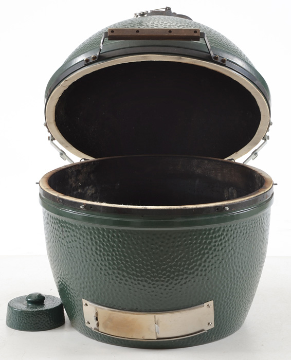 Big Green Egg Ceramic Cooker