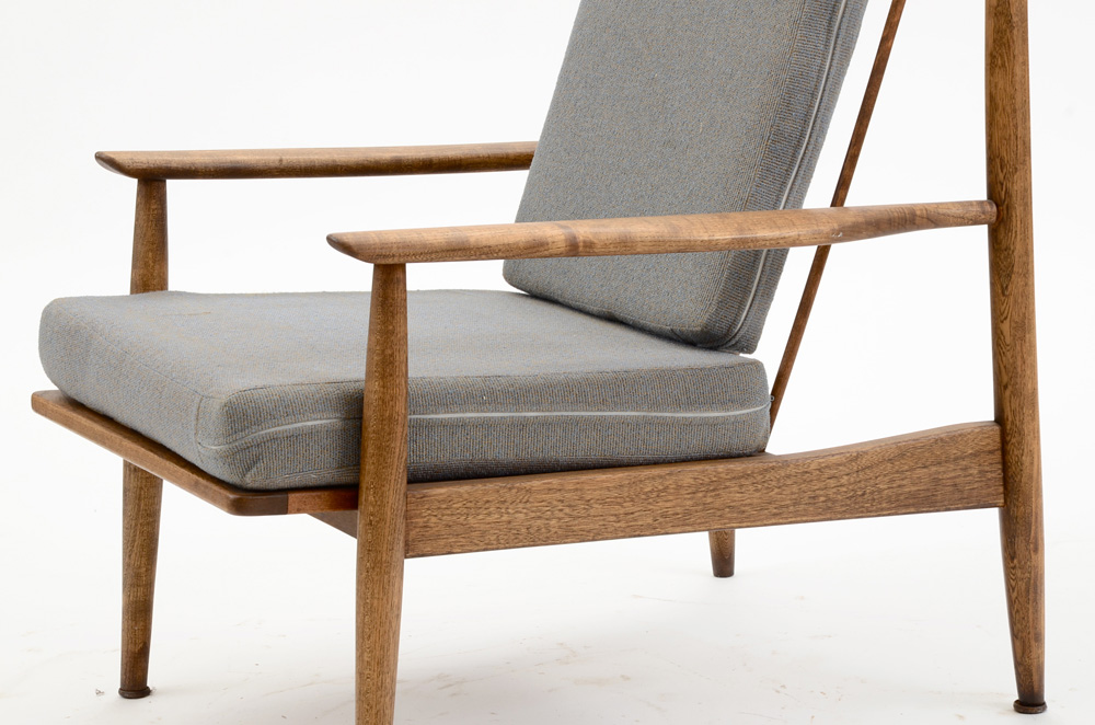 Baumritter Walnut Lounge Chair