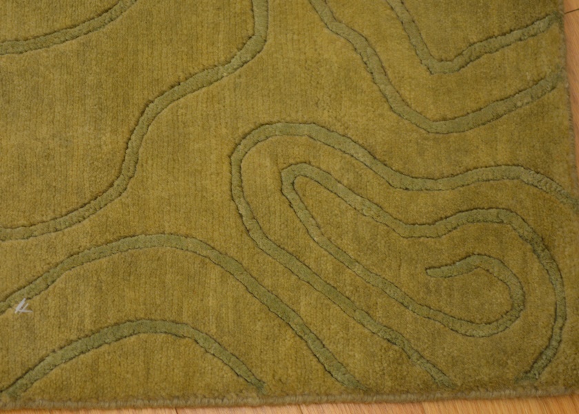 Tibetan Style Celery and Sage Contours Wool and Viscose Rug