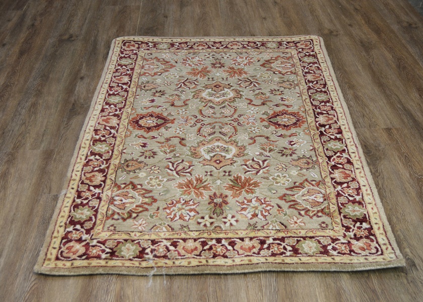 Persian Style Hand Woven Tufted Wool Area Rug