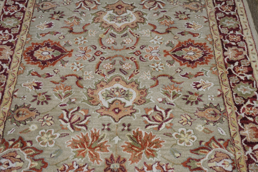 Persian Style Hand Woven Tufted Wool Area Rug