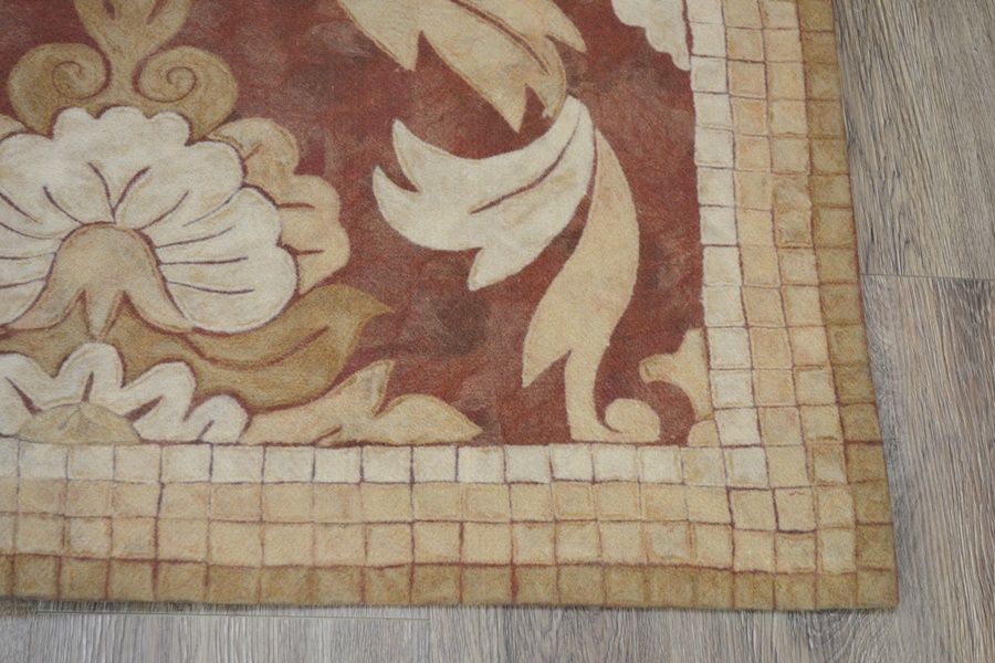 Lamontage Style Arabesque Felted Wool and Acrylic Area Rug