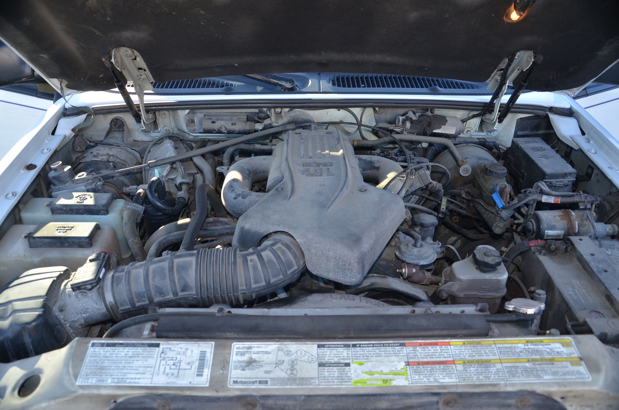 1997 White Ford Explorer Sports Utility Vehicle